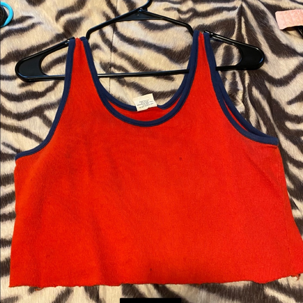 Crop top